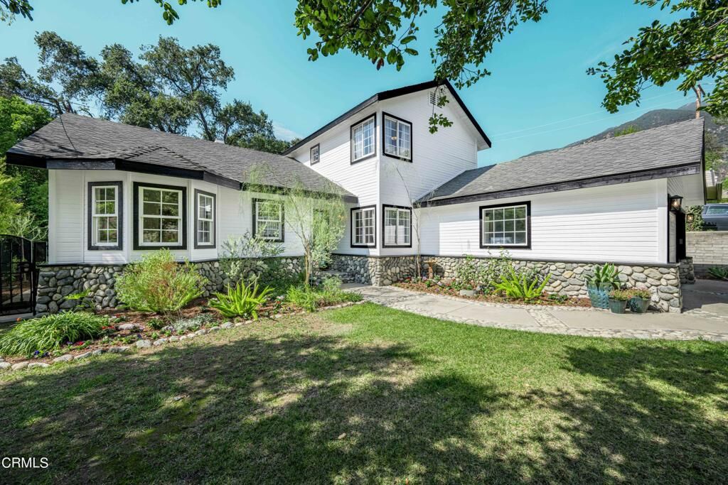 Property Photo:  411 Grove Street  CA 91024 