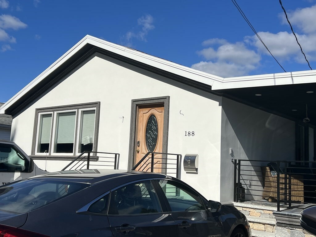 Property Photo: 188 Lincoln Street 2 MA 02151