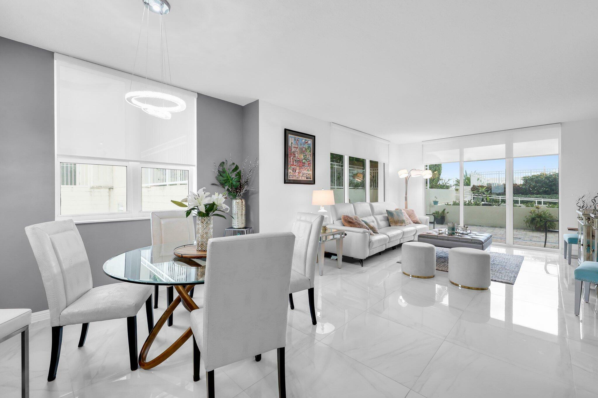 Property Photo: 350 N Federal Highway 505 FL 33435