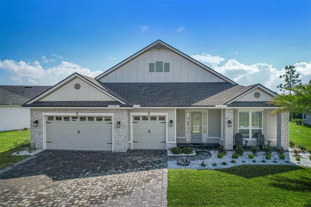 Property Photo:  95227 Sandy Pointe Drive  FL 32034 