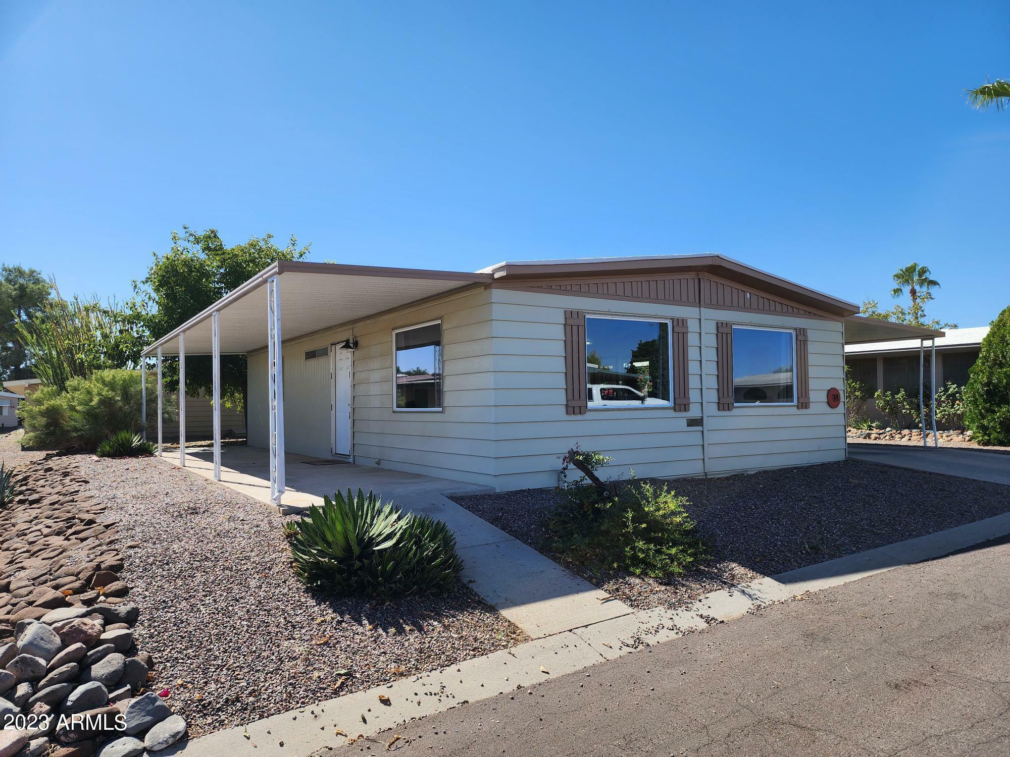 Property Photo:  2501 W Wickenburg Way 14  AZ 85390 