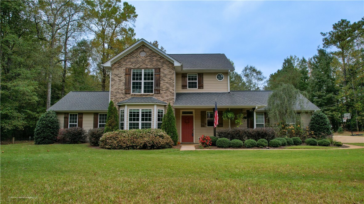 Property Photo:  2620 Pear Tree Road  AL 36879 