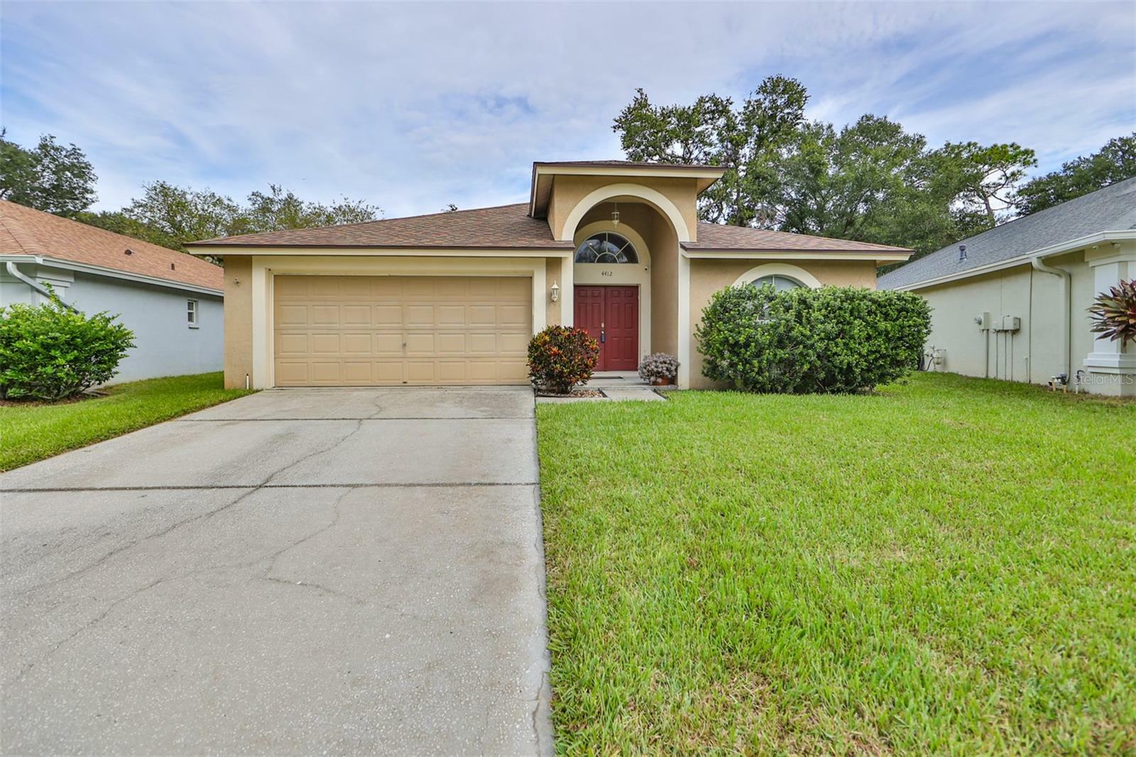 Property Photo:  4412 Preston Woods Drive  FL 33596 