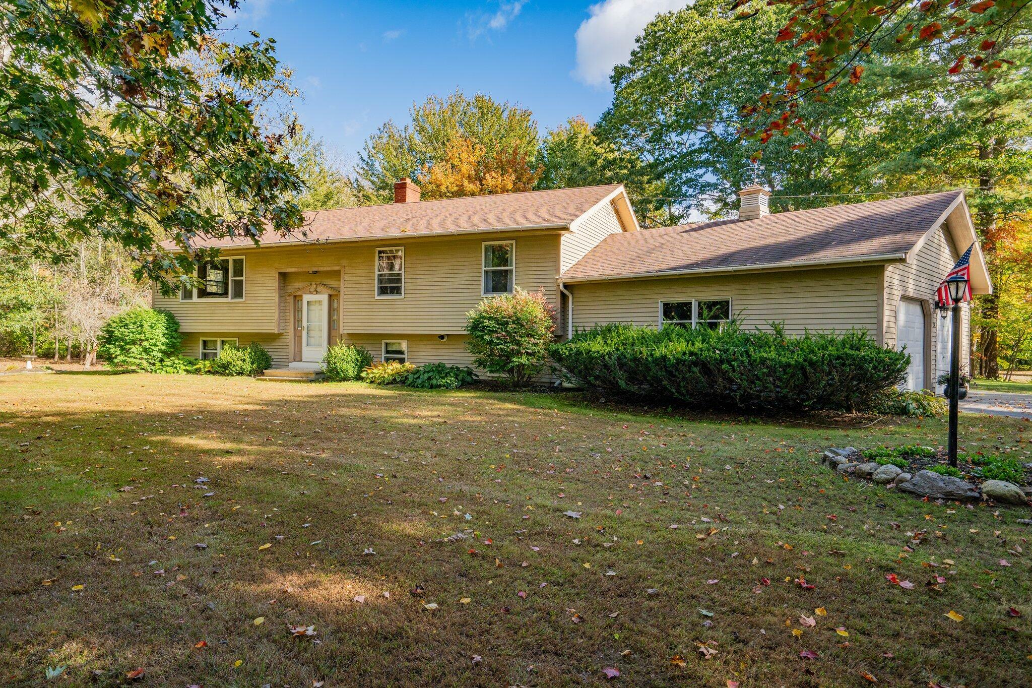 Property Photo: 250 Pleasant Hill Road ME 04074