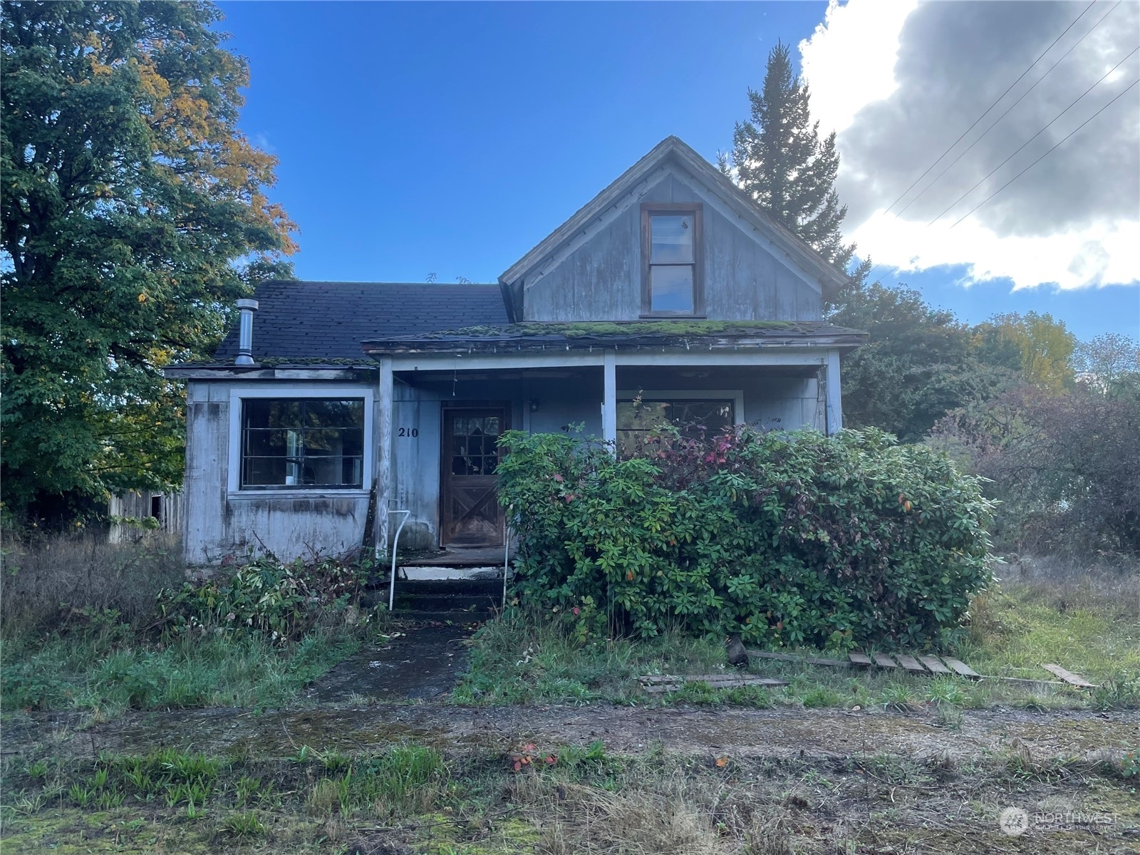 Property Photo:  210 S Market Street  WA 98530 