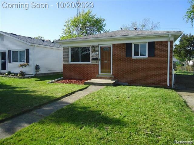 21221 Woodward Street  Clinton Twp MI 48035 photo