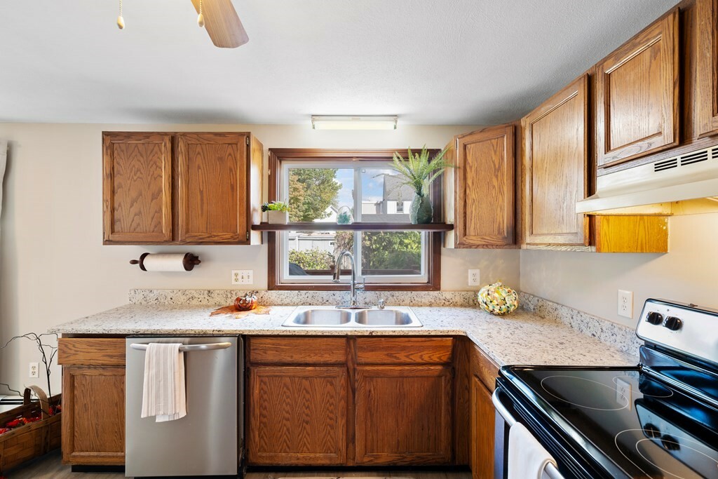 Property Photo:  59 Primrose St 59  MA 01830 