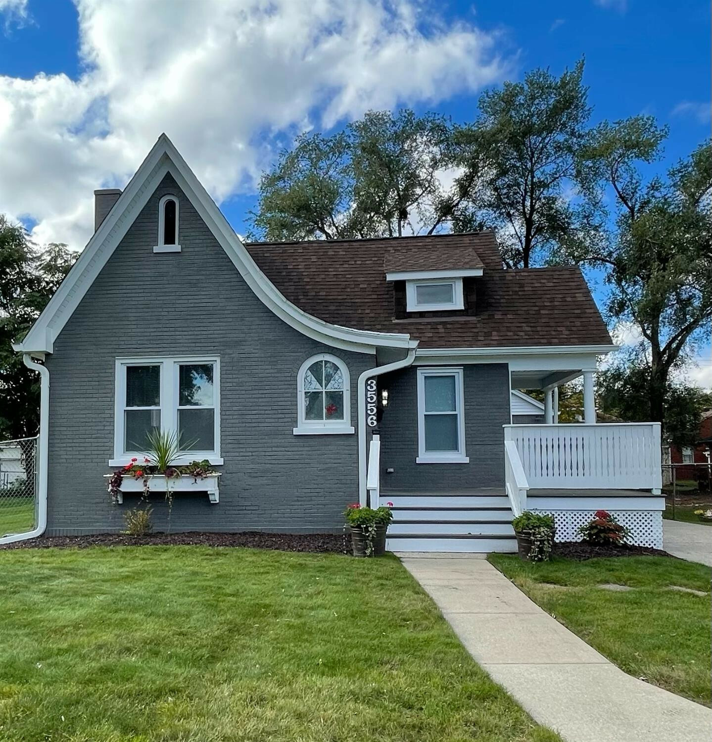 Property Photo: 3556 Monroe Street IN 46408