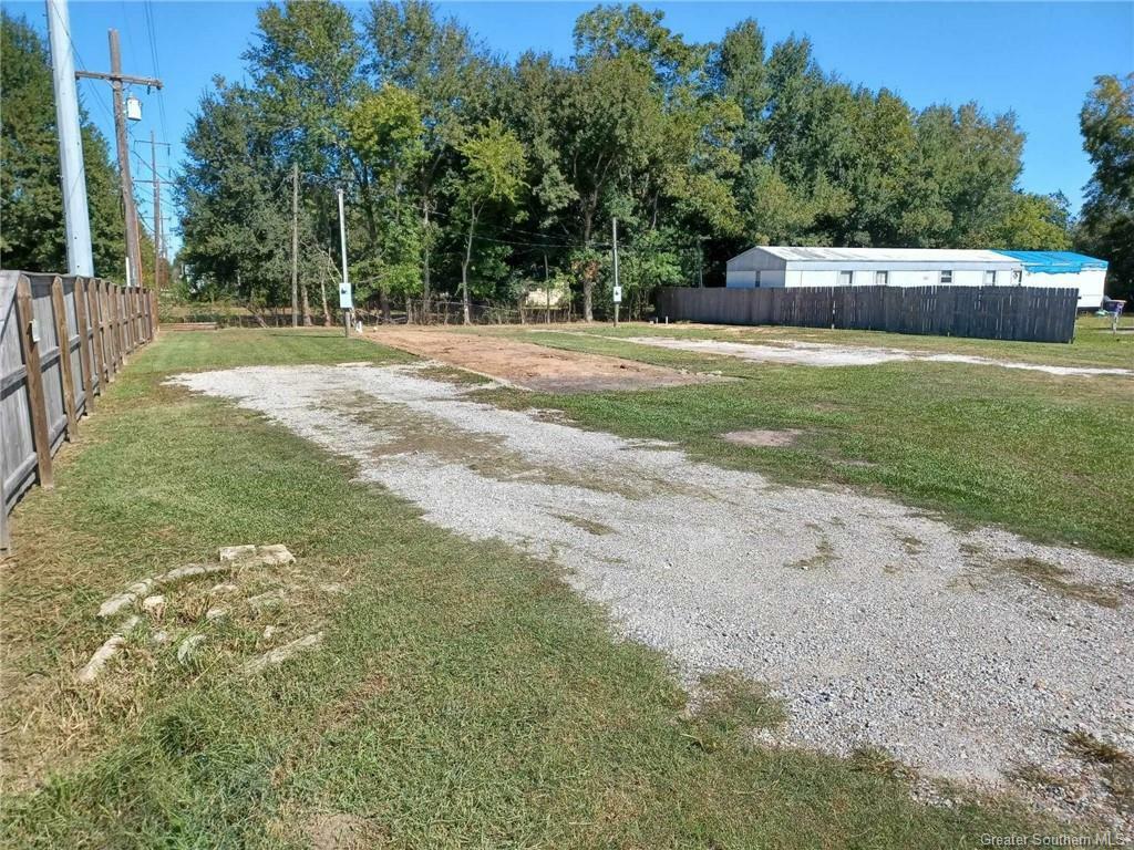 Property Photo:  608 Highway 90 Highway W  LA 70647 