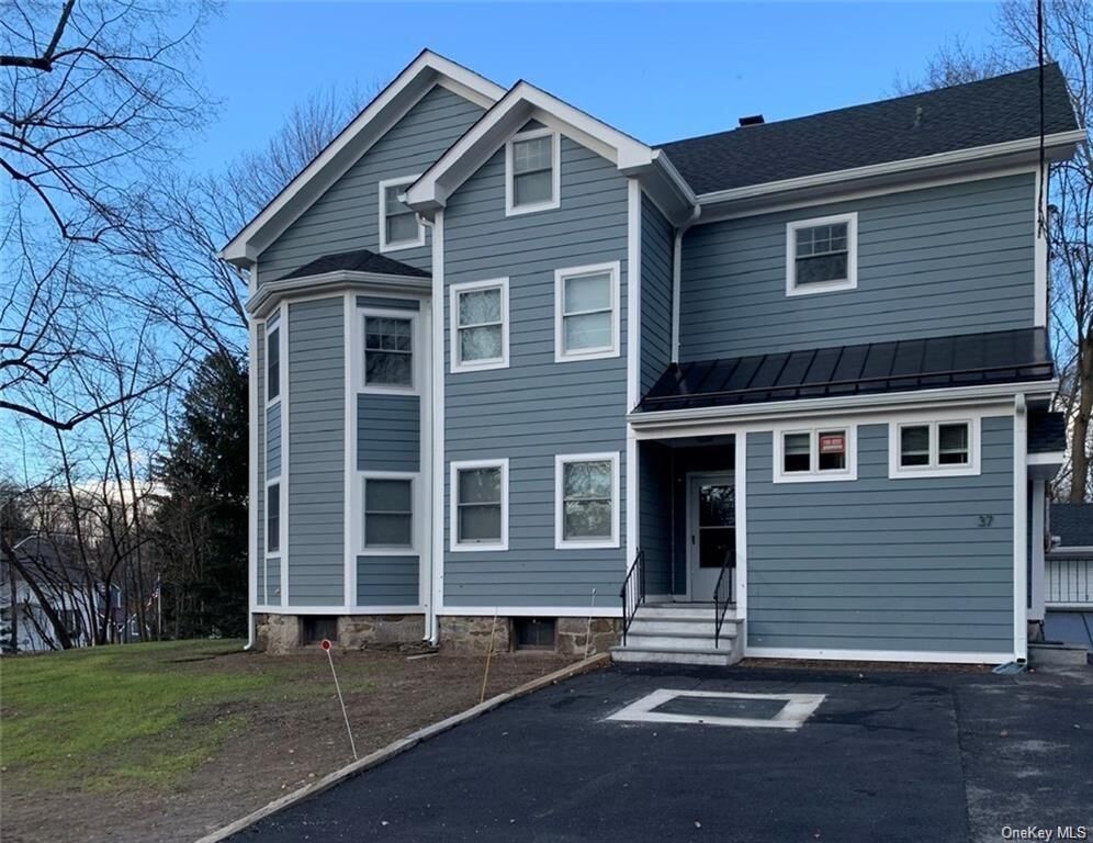 Property Photo:  37 Edgemont Road 2A  NY 10536 