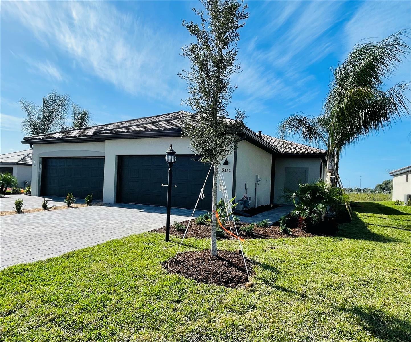 Property Photo:  5522 Tidal Breeze Cove  FL 34211 