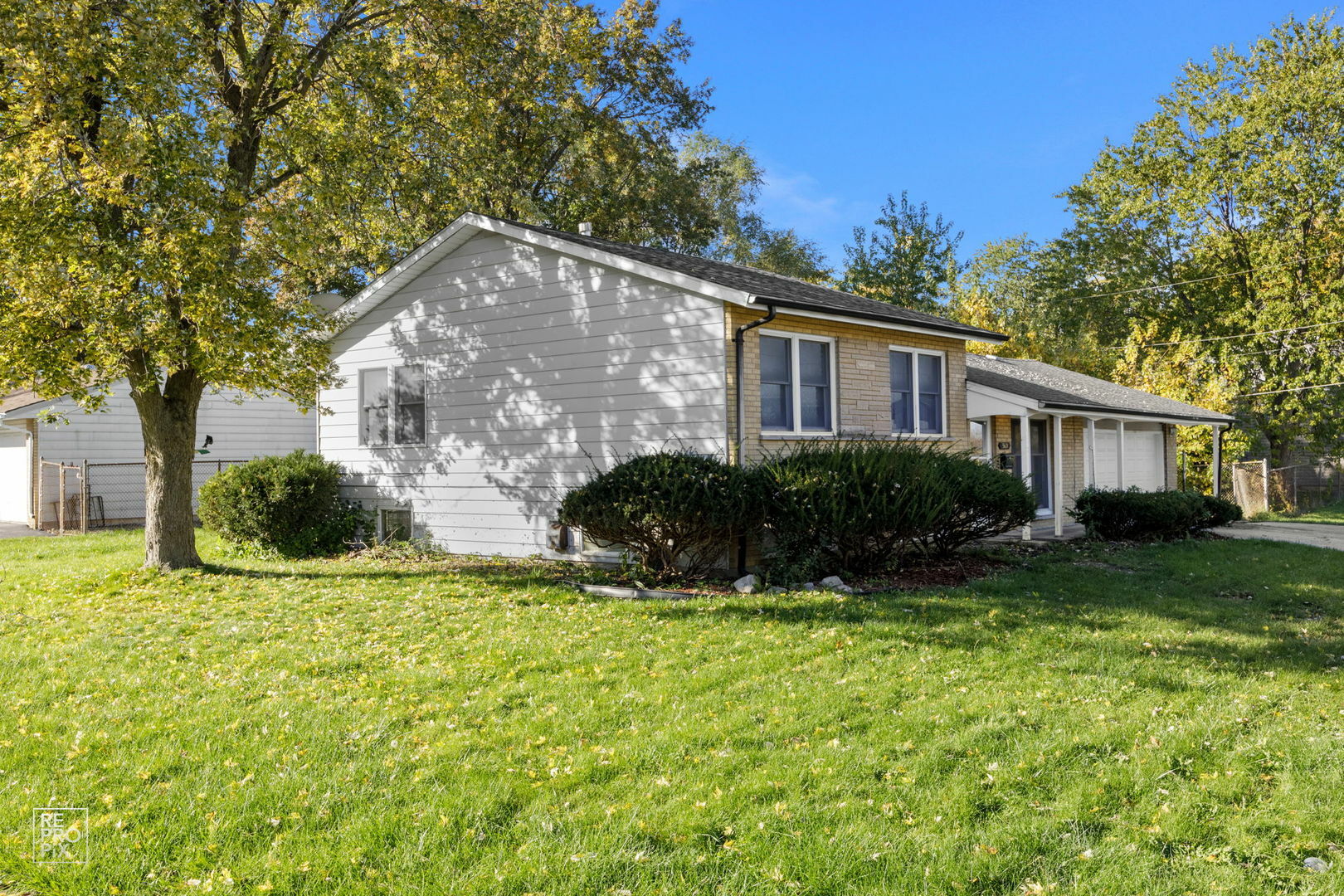 Property Photo:  5631 Colgate Lane  IL 60443 