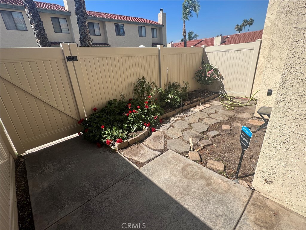 Property Photo: 91 Tennessee Street C CA 92373