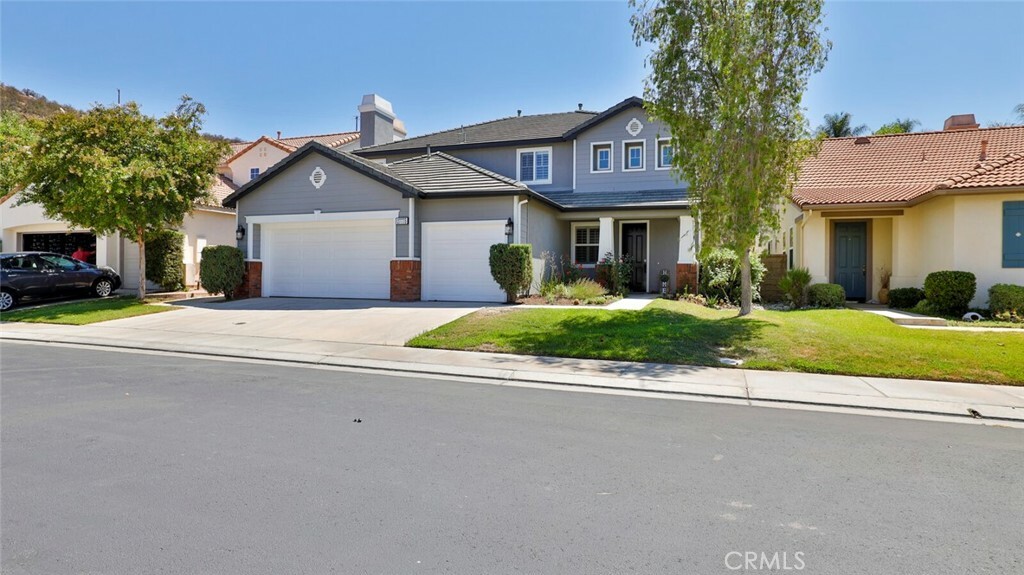 Property Photo:  27775 Bottle Brush Way  CA 92562 