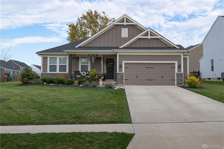 1690 Ardennes Oak Drive  Bellbrook OH 45305 photo