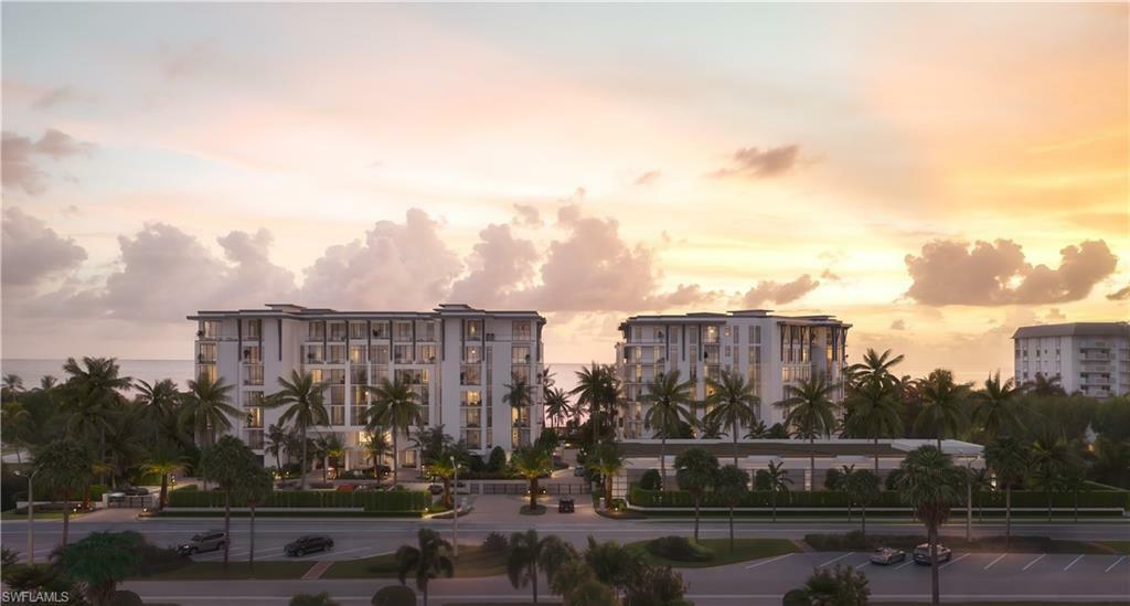 Property Photo: 1601 Gulf Shore Blvd N Penthouse 2 FL 34102