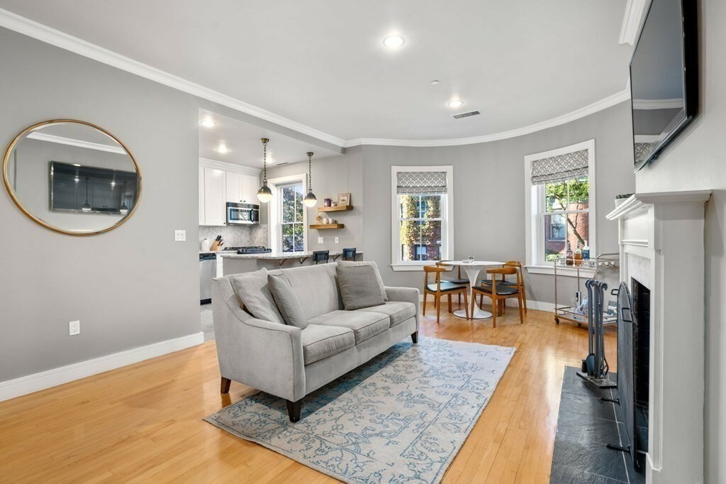 Property Photo: 15 Upton Street 4 MA 02118