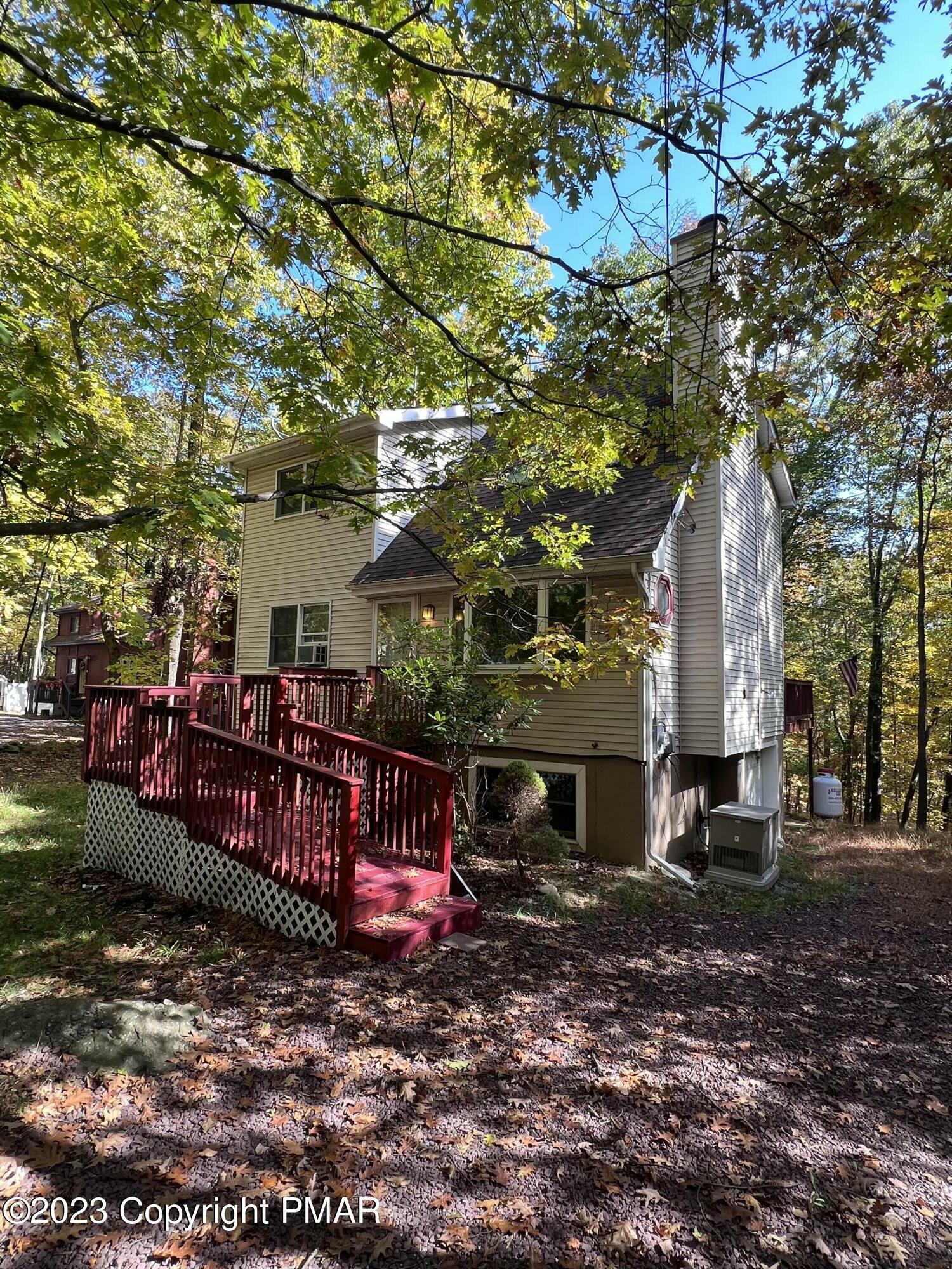 Property Photo:  138 Rim Road  PA 18302 