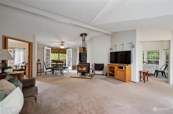 Property Photo: 7715 S Rietze Avenue WA 98237