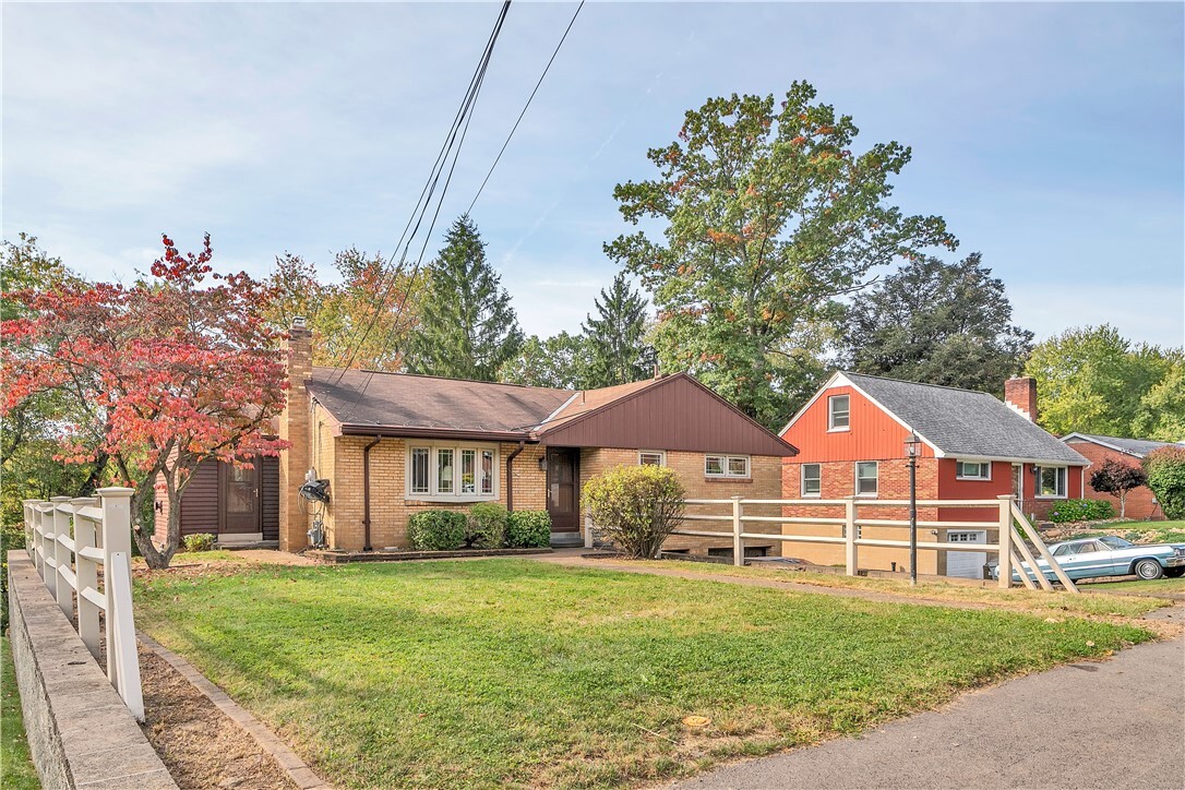 126 Barbour Drive  Pittsburgh PA 15209 photo