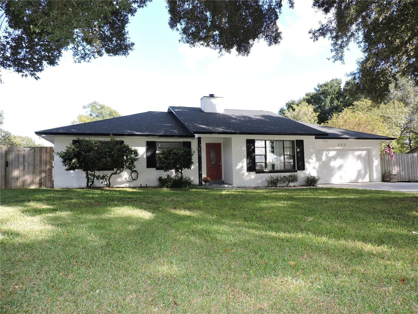 Property Photo:  133 N Lake Cortez Drive  FL 32703 