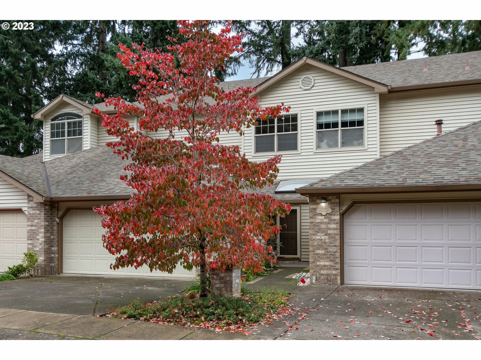 2017 N Forest Ct  Canby OR 97013 photo