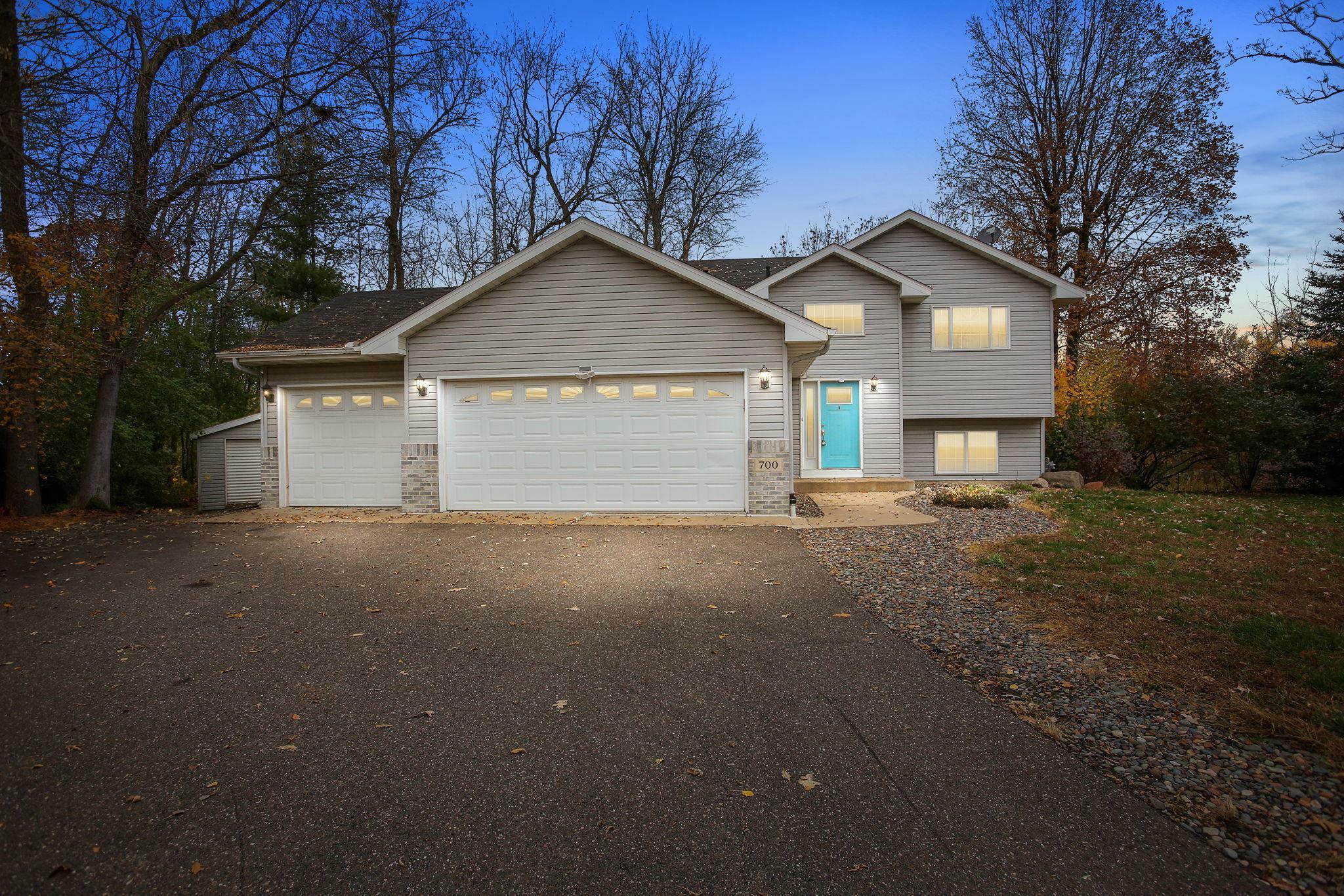 Property Photo:  700 Lewis Avenue S  MN 55069 