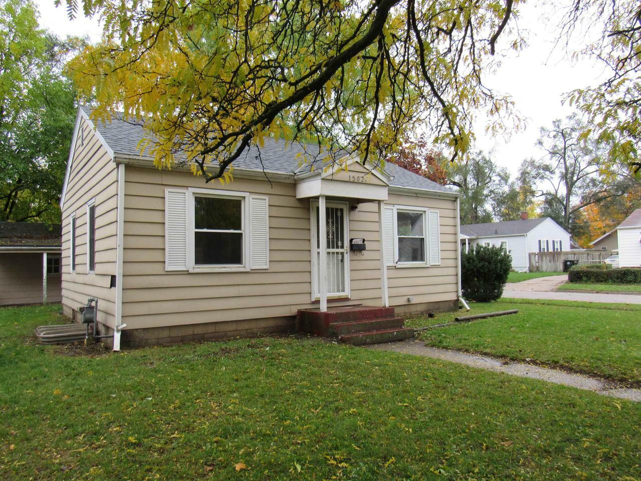 Property Photo:  1502 Ashland Avenue  WI 53511 