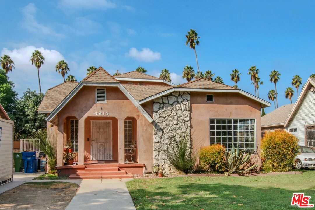 Property Photo: 4915 7th Ave CA 90043