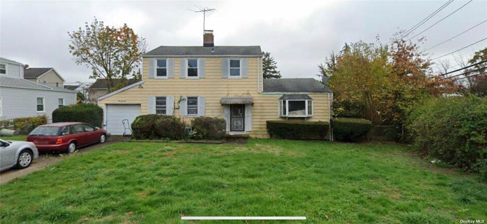 Property Photo:  170 Manchester Street  NY 11590 