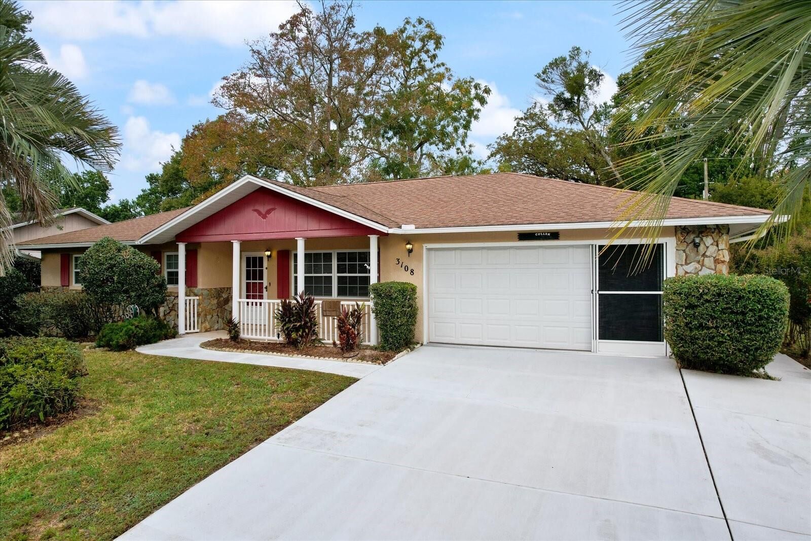 Property Photo:  3108 N Maidencane Drive  FL 34465 