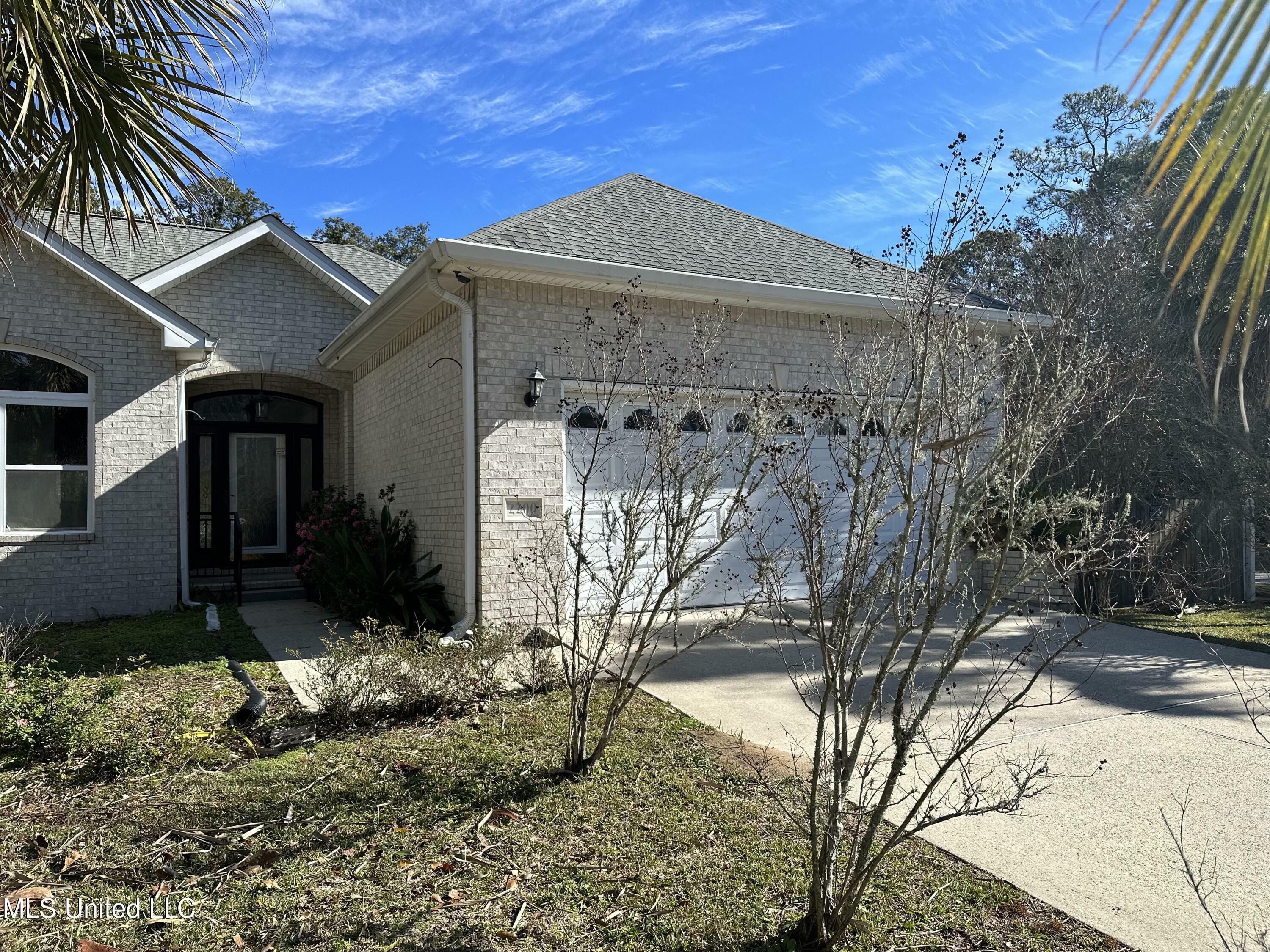 2200 Rue Beaux Chenes  Ocean Springs MS 39564 photo