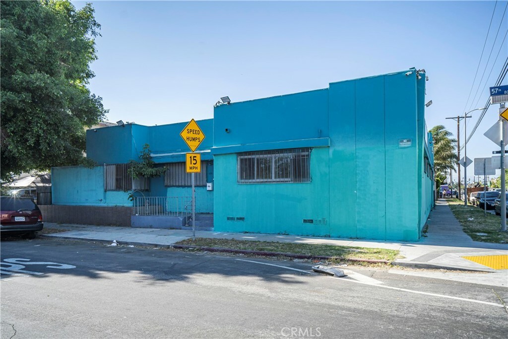 Property Photo:  805 W 57th Street  CA 90037 