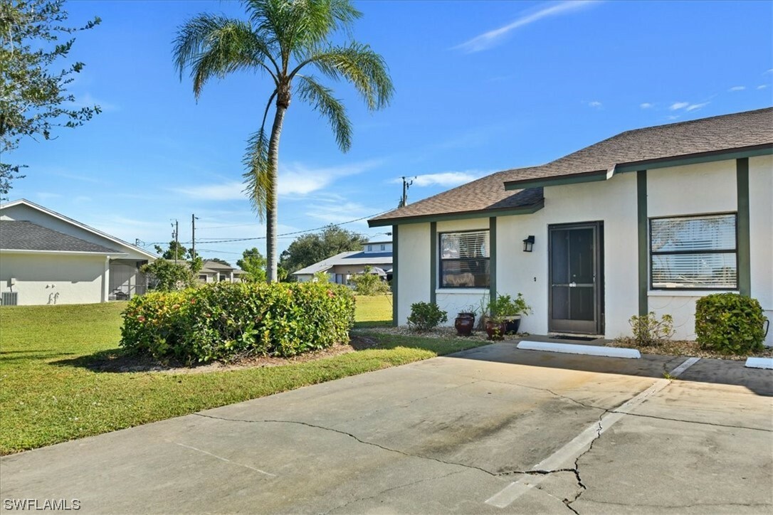 Property Photo:  3739 SW 9th Avenue 109  FL 33914 