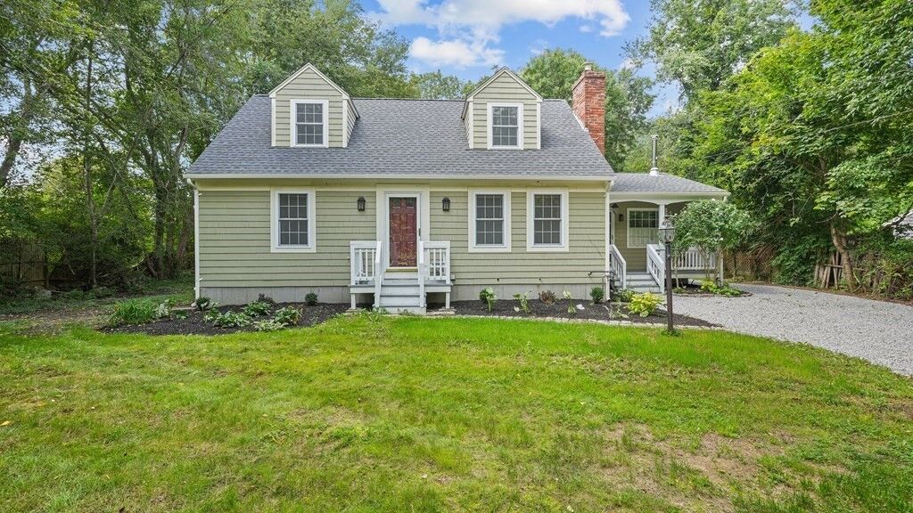 Property Photo:  719 Main Road  MA 02790 