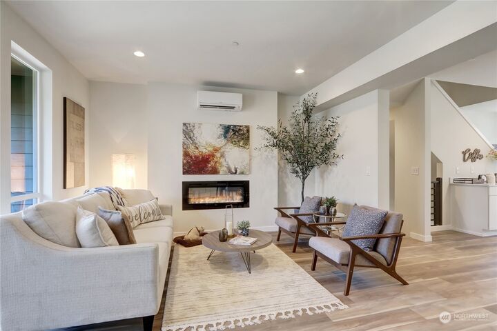 Property Photo:  2527 Gibson Road E1  WA 98204 