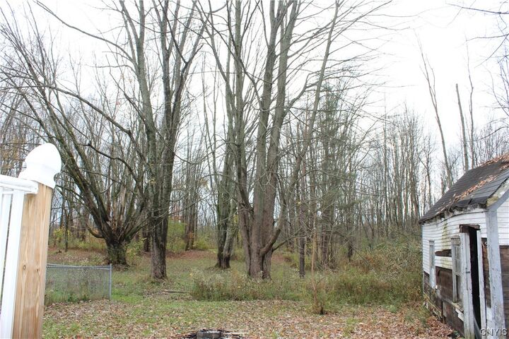 Property Photo: 4972 State Route 31 NY 13041