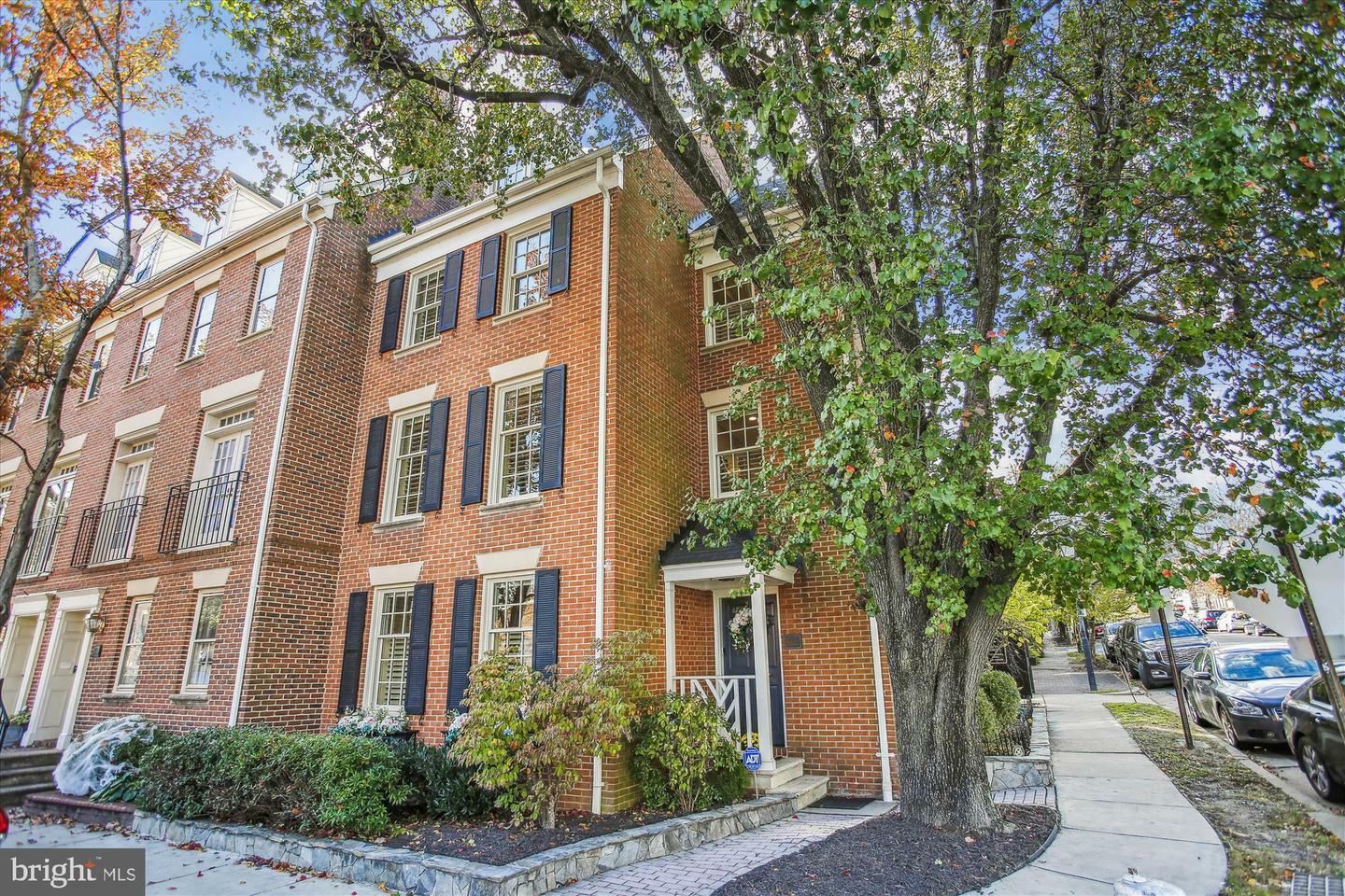 Property Photo:  401 S Union Street S  VA 22314 