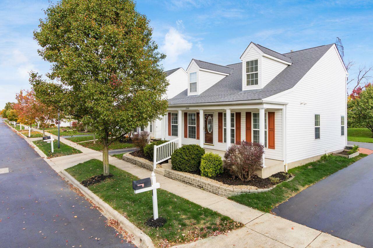 Property Photo: 2506 Hotchkiss Street OH 43123