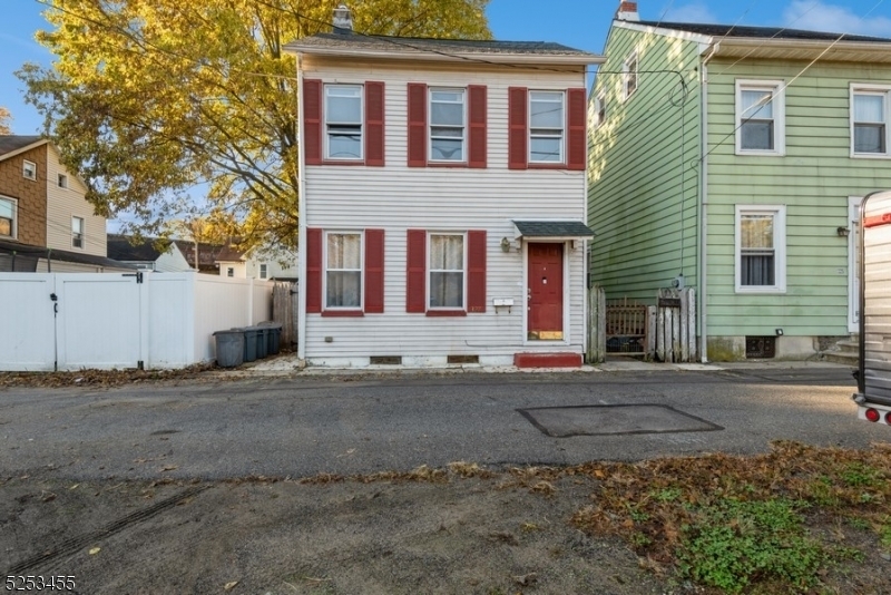 Property Photo: 327 Spruce Aly NJ 08865