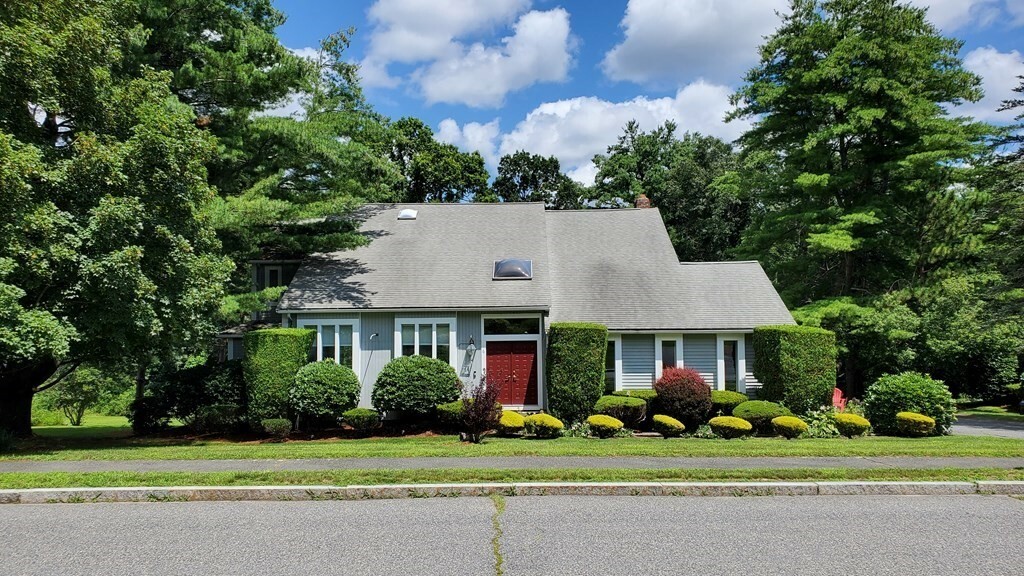 Property Photo:  6 Monterey Ln  MA 01701 