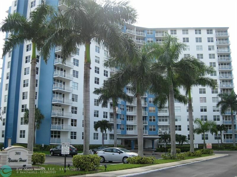 Property Photo:  301 N Ocean Blvd 909  FL 33062 