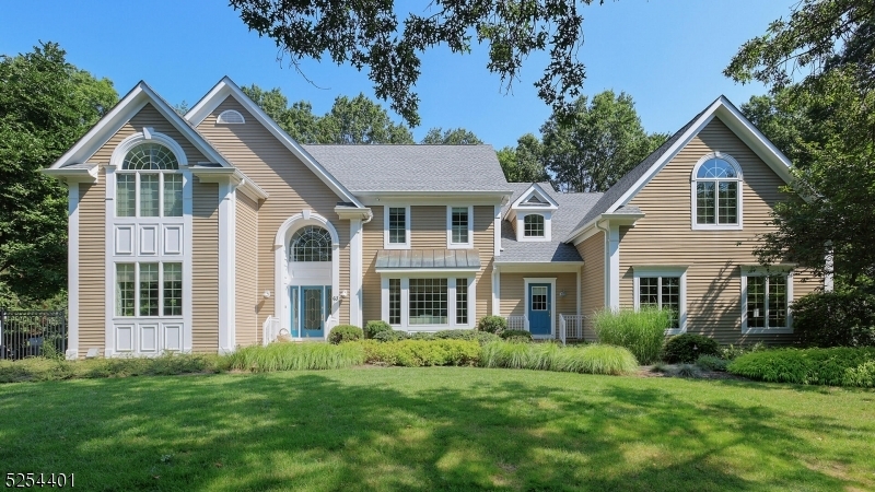 Property Photo: 63 S Stone Hedge Dr NJ 07920