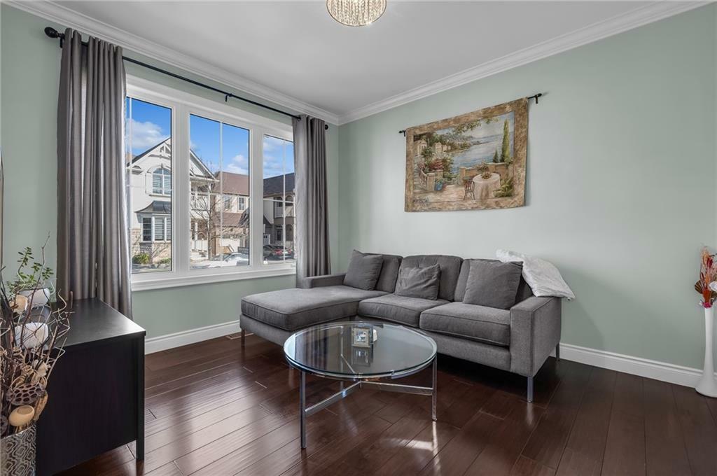 Property Photo: 958 Drysdale Crescent ON L9T8J1