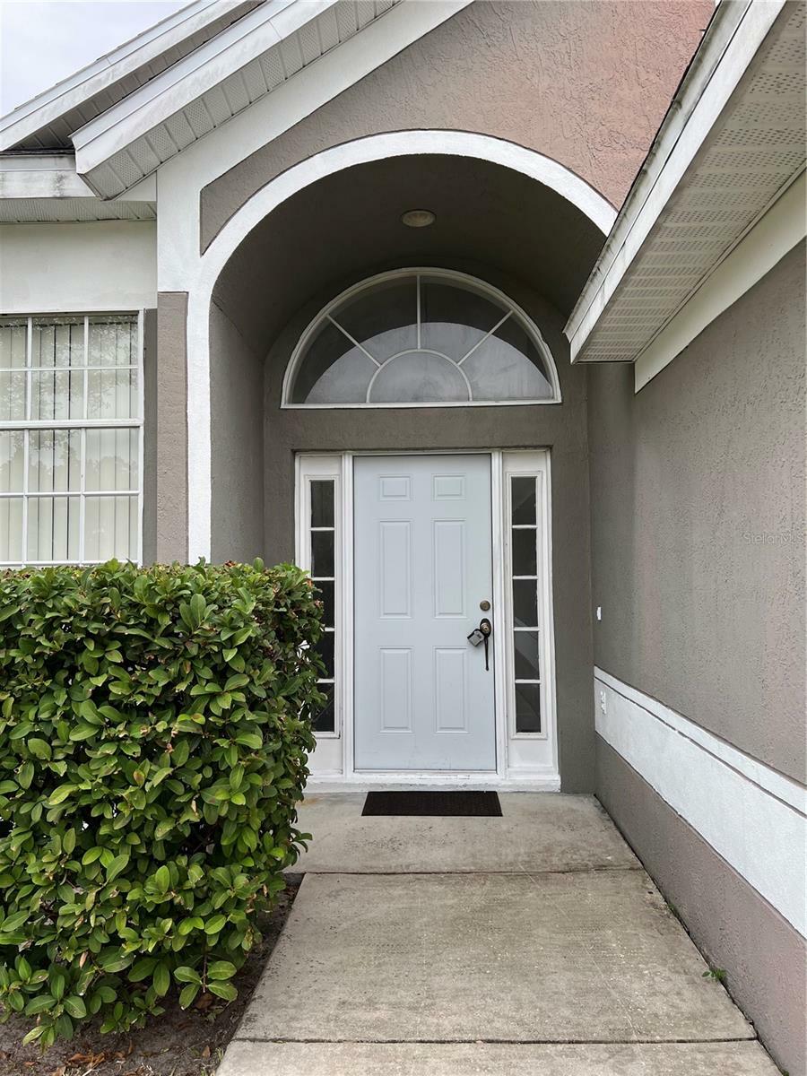 Property Photo: 3257 Falcon Point Drive FL 34741