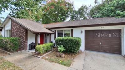 Property Photo:  8300 Woodsong Row  FL 34667 