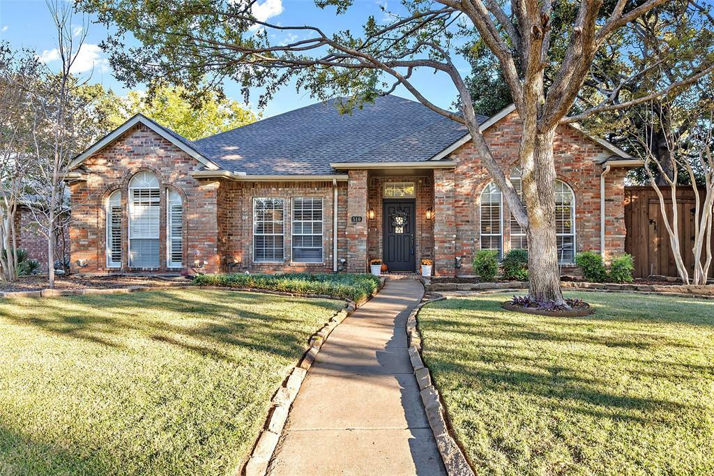 Property Photo: 516 Halifax Lane TX 75019
