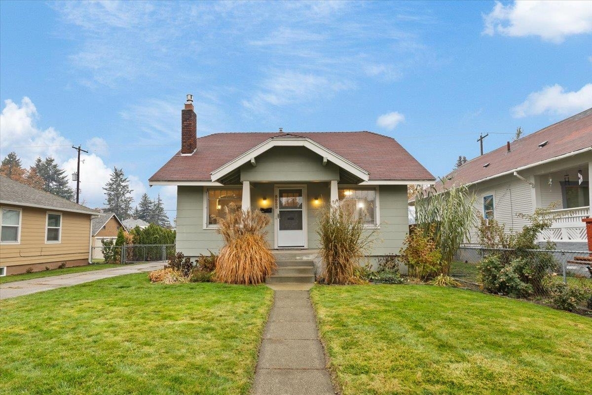 Property Photo:  5023 N Post St  WA 99205 