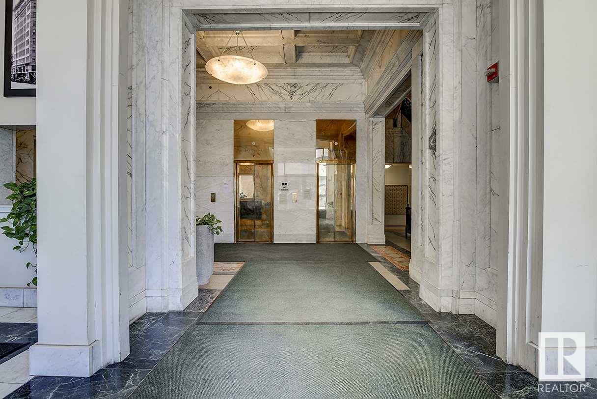 Property Photo:  #808 10134 100 St NW  AB T5J0N8 
