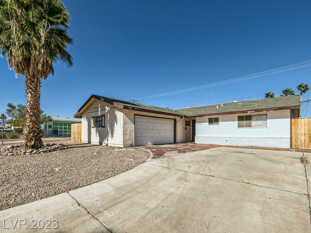 6224 Arlington Avenue  Las Vegas NV 89107 photo